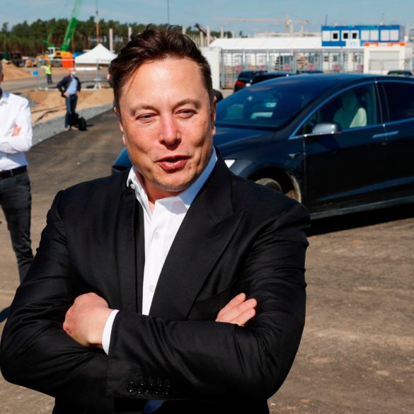 Tesla Begins Accepting Bitcoin — Elon Musk Says BTC Payments Will Not Be Converted to Fiat Currency