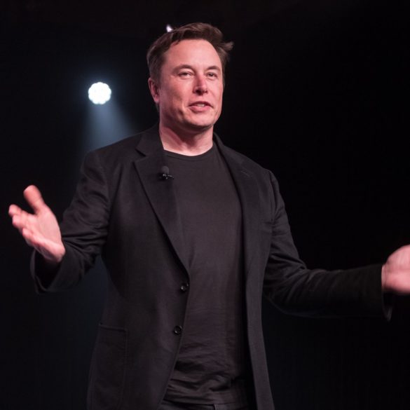 Elon Musk seeks NCC’s approval to operate SpaceX Starlink satellite broadband in Nigeria
