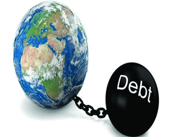 Global debt declines for first time in 10 quarters, IIF says