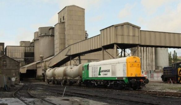 Biggest South Africa Cement Firm Mulls Sale of Zimbabwe Unit