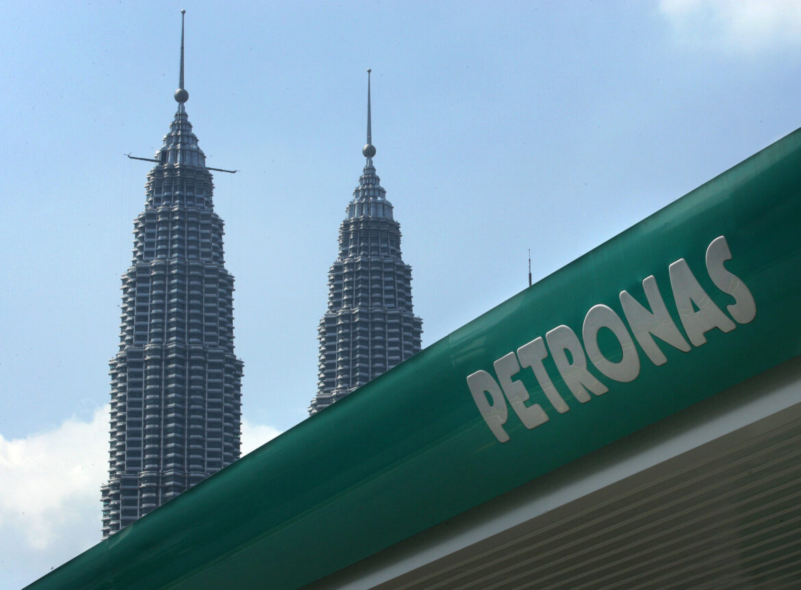Petronas sells South African petroleum and chemicals business to Vitol arm