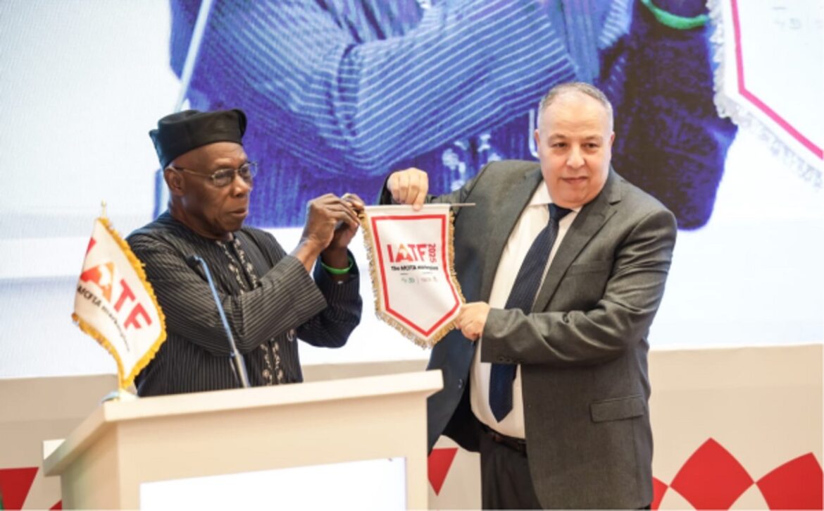 Algeria signs Hosting Agreement for Intra-African Trade Fair 2025 Algeria signs Hosting Agreement for Intra-African Trade Fair 2025