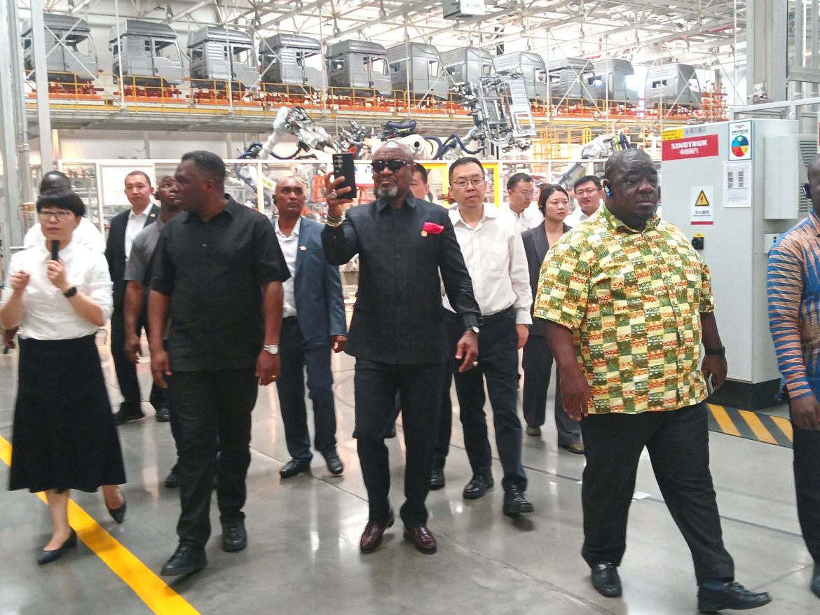 Liberia’s Vice President Jeremiah Kpan Koung in Talks with Shandong Officials Over Investment and Equipment Procurement