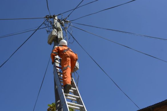 Malawi’s MEAP Project Lights Up Homes, Boosts Small Businesses