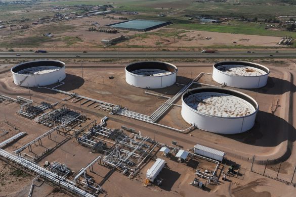 Brent Oil Price Falls on US-Russia Sanctions Dialogue