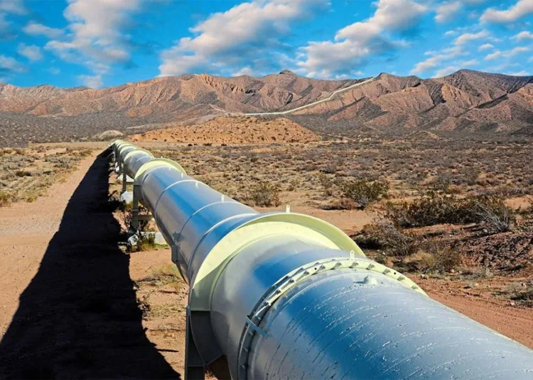 GAS

